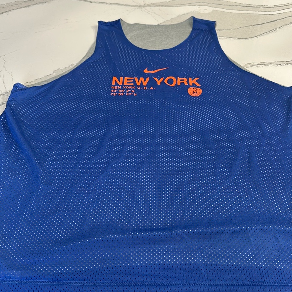 Nike Basketball standard issue reversible tank top in blue 3XL dri-fit …New York